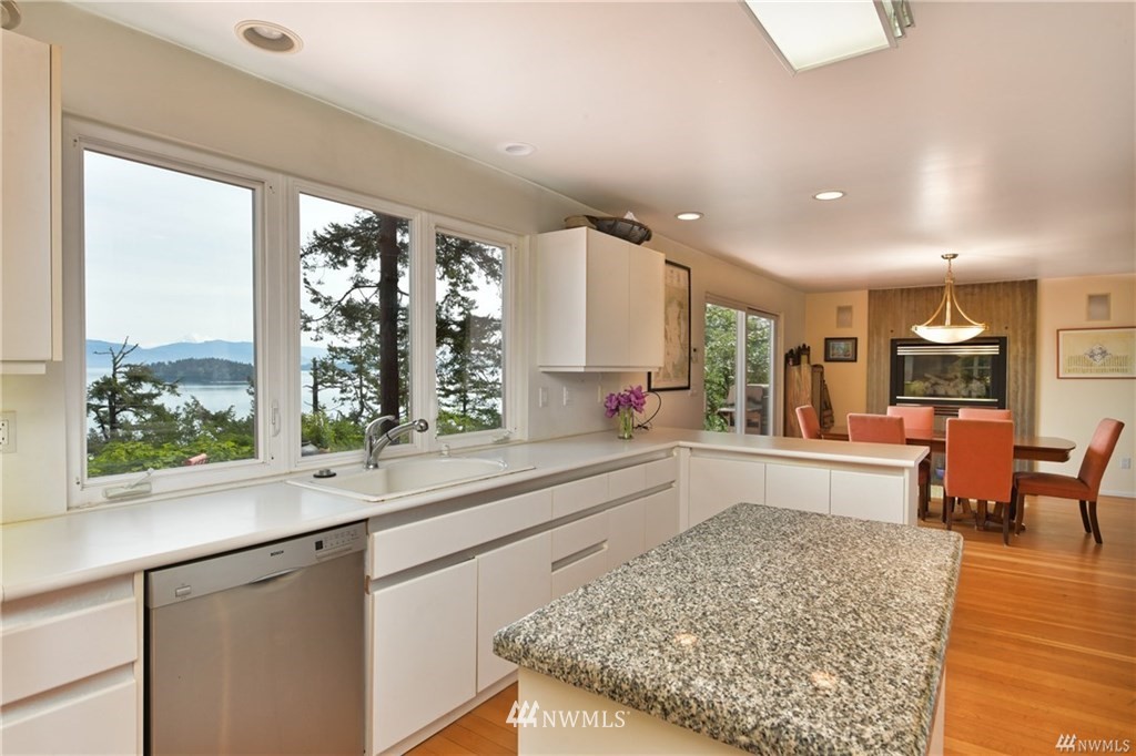 4717 Guemes Island Road Anacortes, WA 98221 - Photo 10 of 19 Gallery Image 10