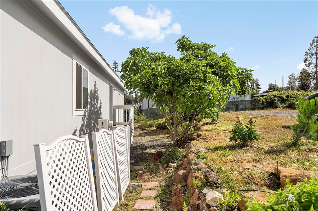 1080 Pearson Road, Unit 3 Paradise, CA 95969 - Photo 25 of 37 Garden Side of House