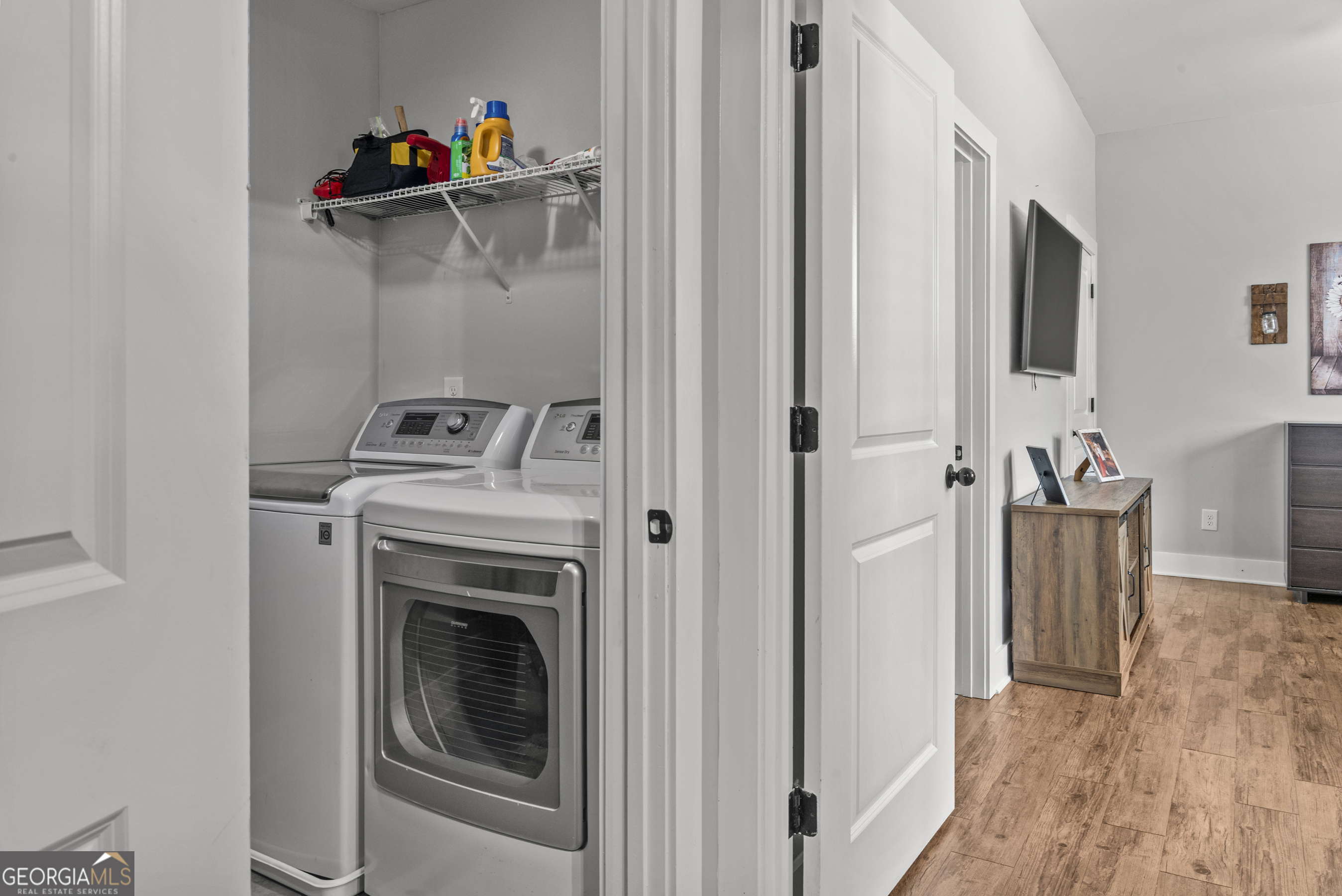 370 Park Street, Unit 8 Madison, GA 30650 - Photo 10 of 22 a utility room with dryer and washer