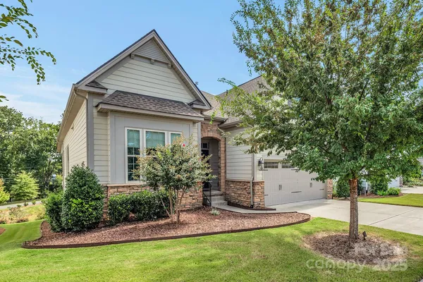 $635,000 | 14008 Little Spring Court, Charlotte, NC 28278