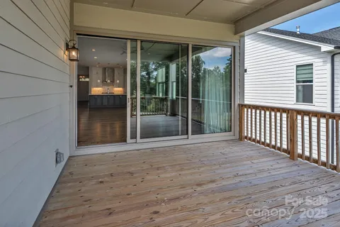 a view of outdoor space