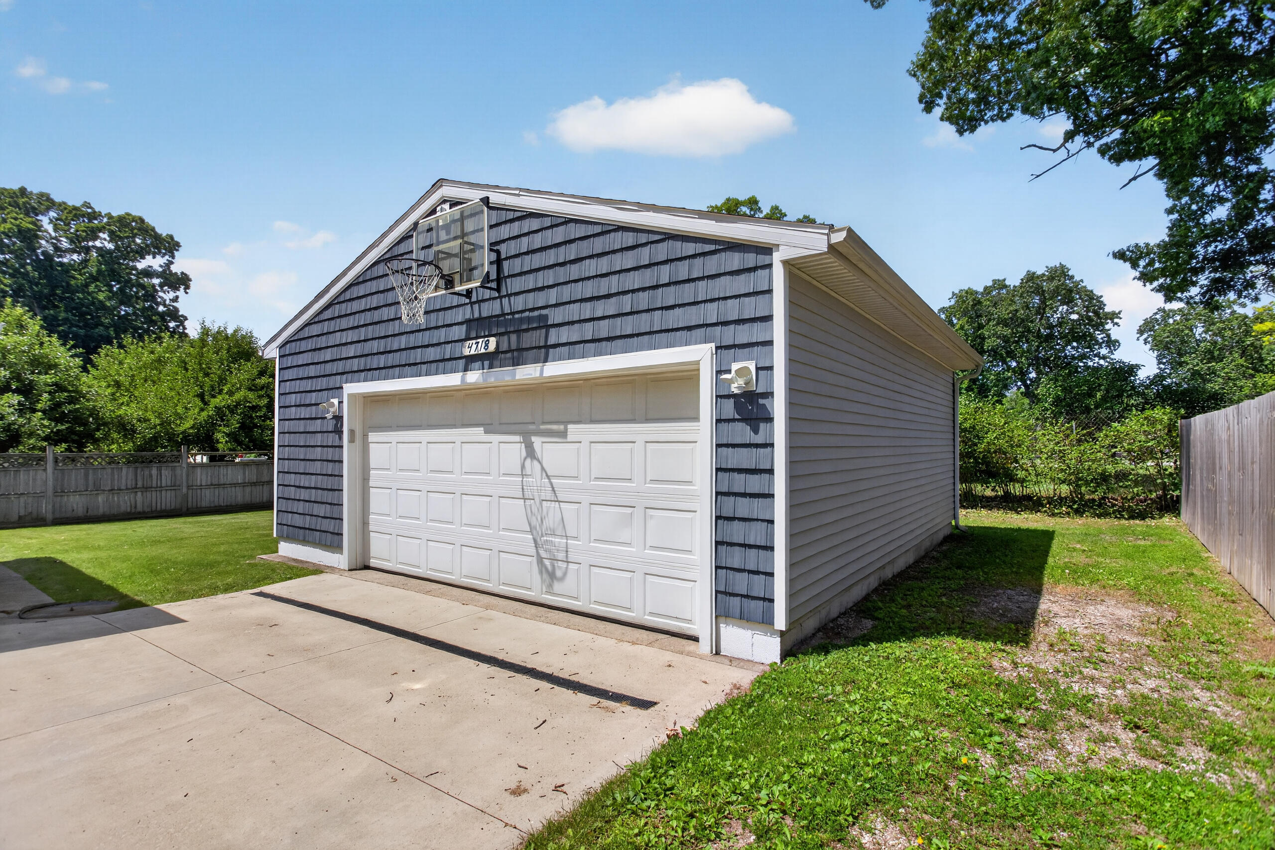 4718 Draper Road Jackson, MI 49203 - Photo 28 of 36 IMG_4572