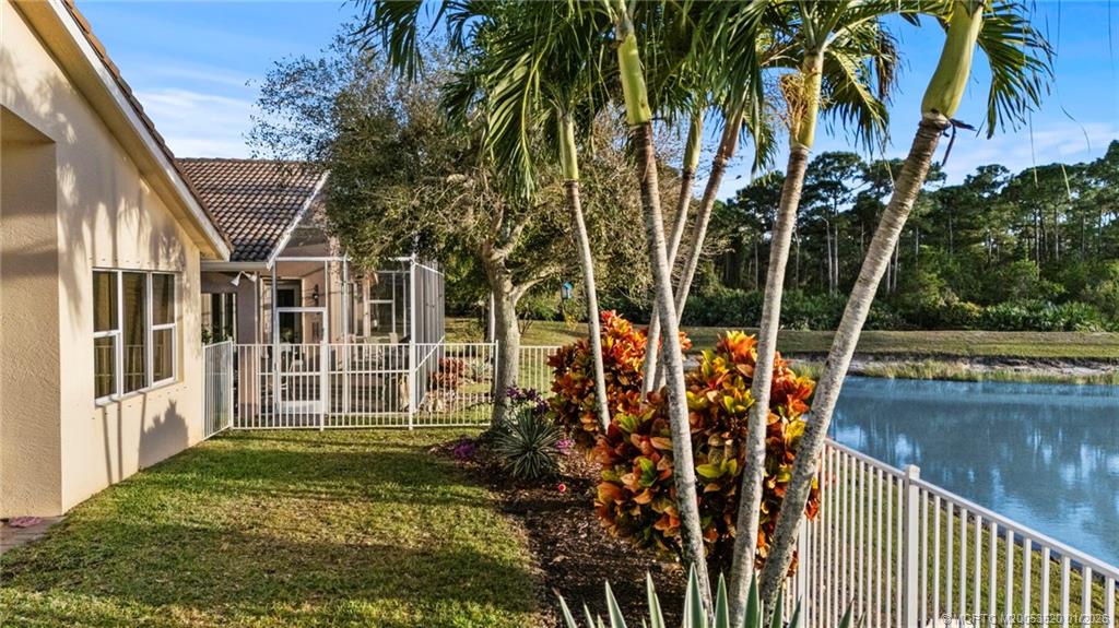 1040 Southeast Fleming Way Stuart, FL 34997 - Photo 11 of 21