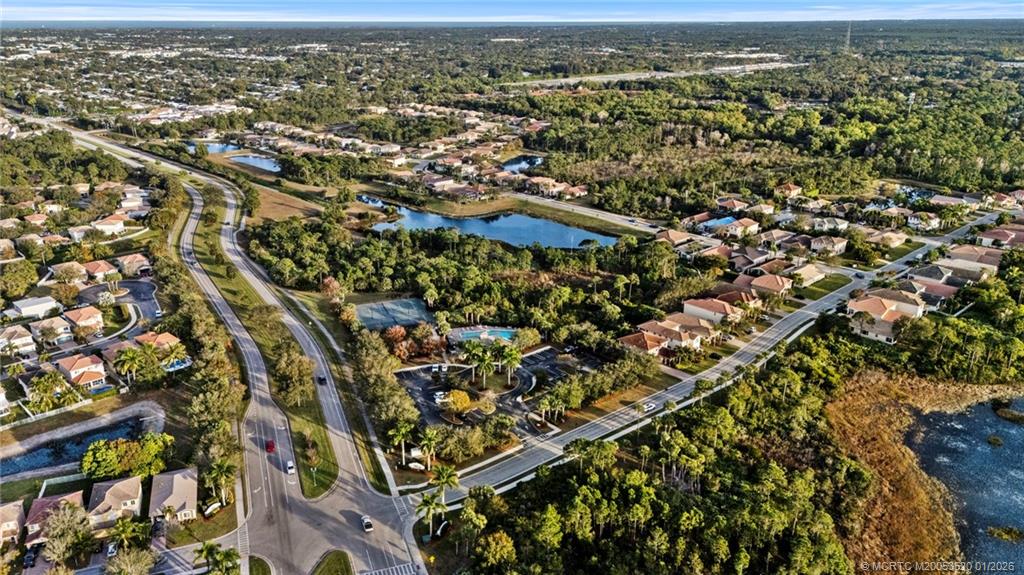 1040 Southeast Fleming Way Stuart, FL 34997 - Photo 17 of 21