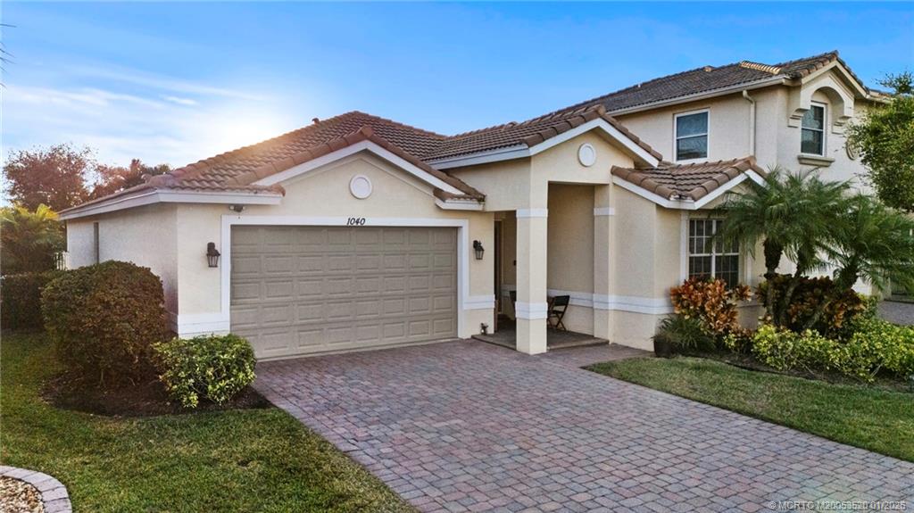 1040 Southeast Fleming Way Stuart, FL 34997 - Photo 3 of 21