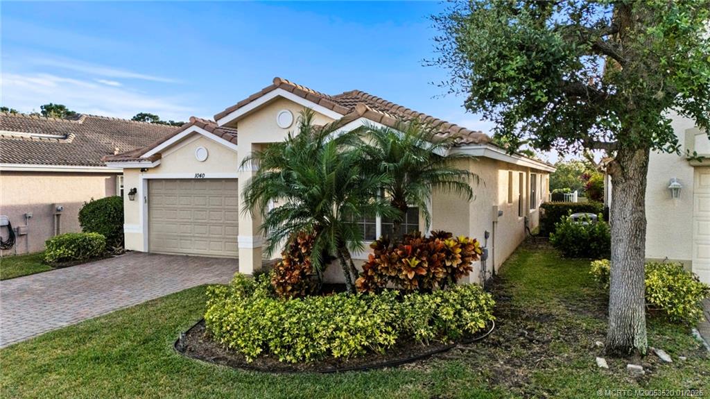 1040 Southeast Fleming Way Stuart, FL 34997 - Photo 4 of 21