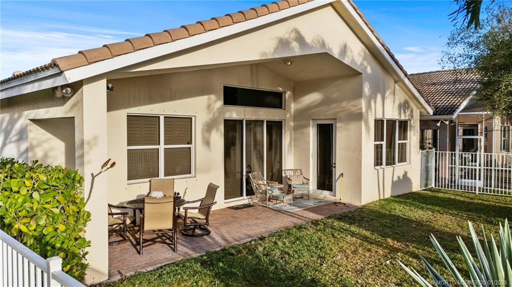 1040 Southeast Fleming Way Stuart, FL 34997 - Photo 10 of 21