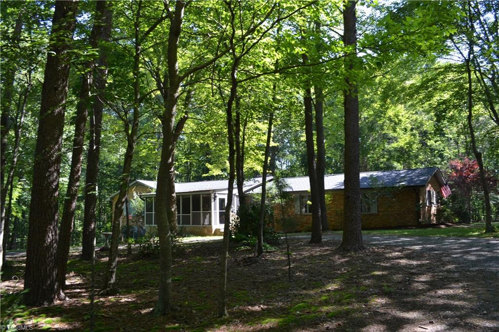 1079 Ridge Road Pine Hall, NC 27042 - Photo 21 of 27