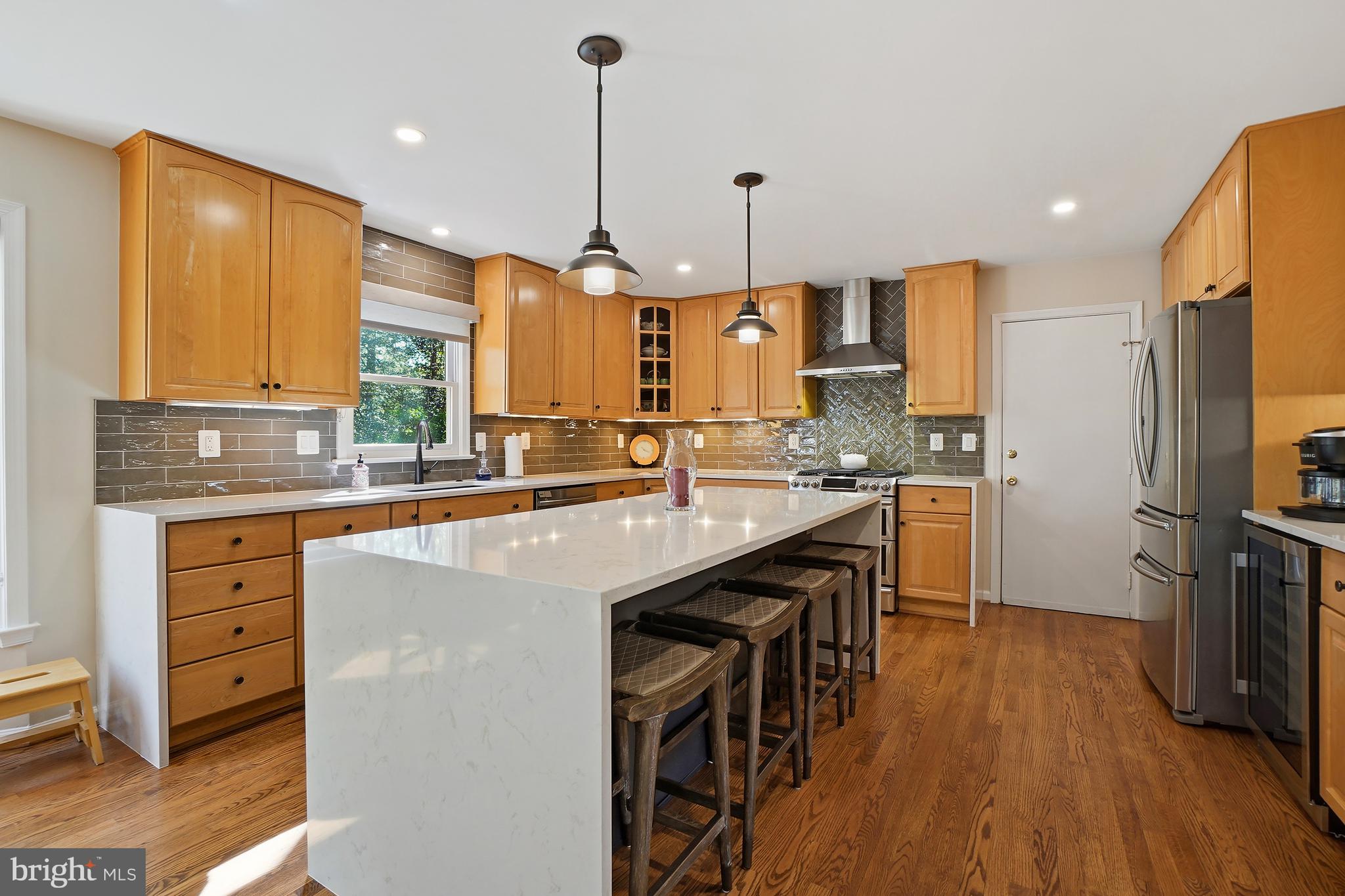 11638 Deer Forest Road Reston, VA 20194 - Photo 12 of 48