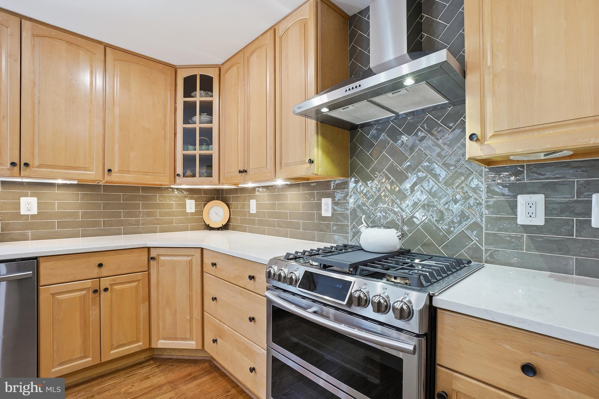 11638 Deer Forest Road Reston, VA 20194 - Photo 15 of 48