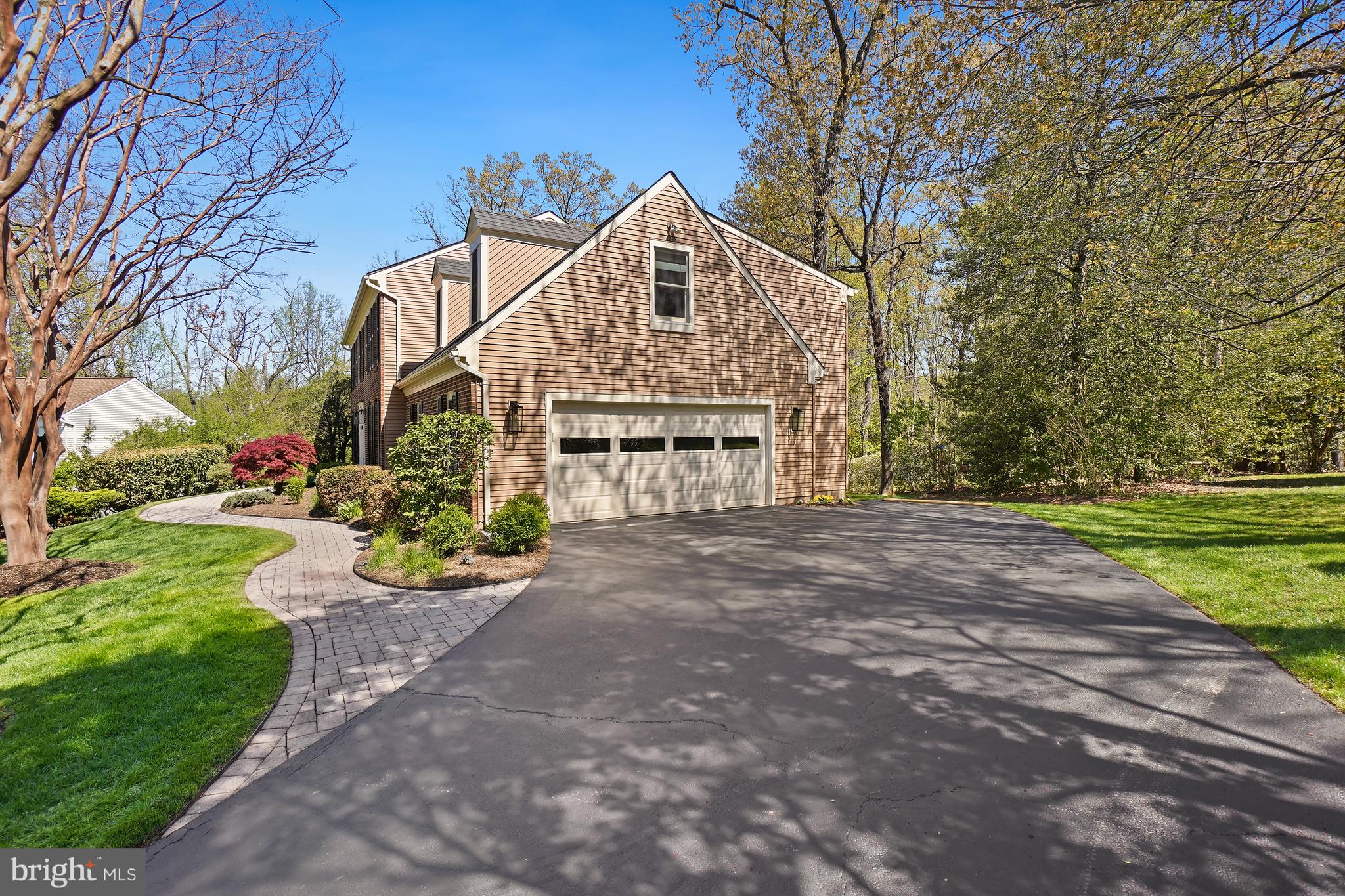 11638 Deer Forest Road Reston, VA 20194 - Photo 2 of 48