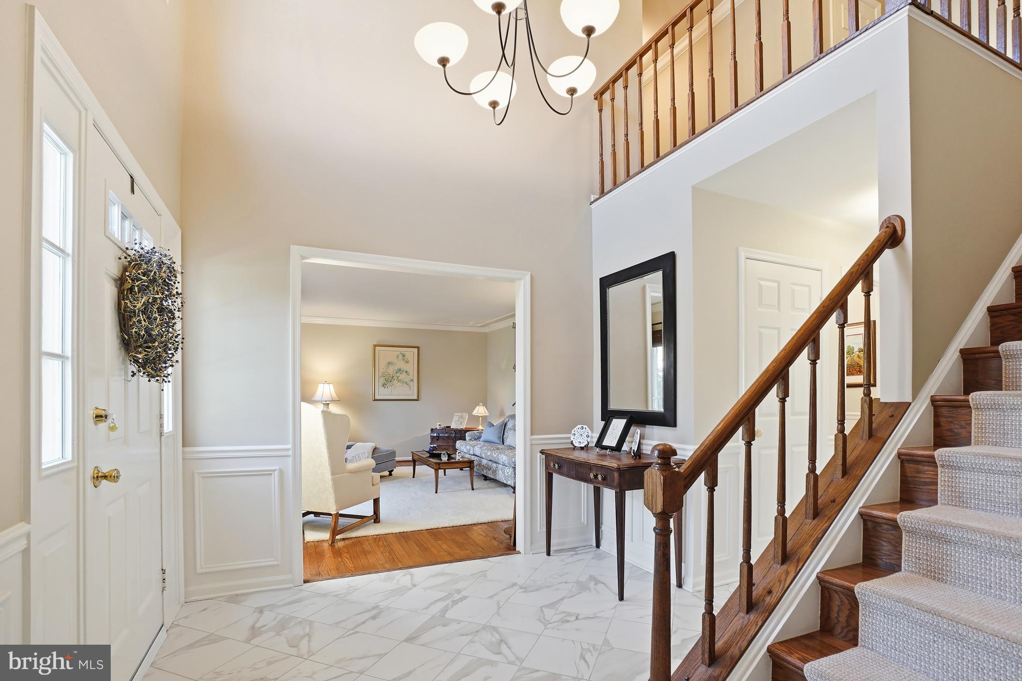 11638 Deer Forest Road Reston, VA 20194 - Photo 4 of 48