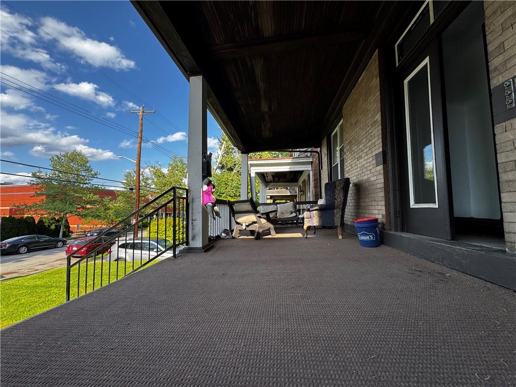 5706 Darlington Road Pittsburgh, PA 15217 - Photo 2 of 29