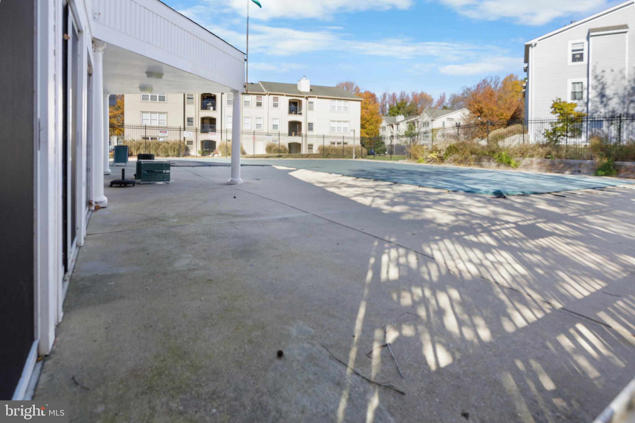 10 Sandstone Court Annapolis, MD 21403 - Photo 15 of 17 a view of a city from a balcony