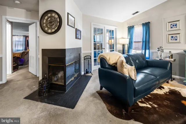 $320,000 | 10 Sandstone Court, Annapolis, MD 21403