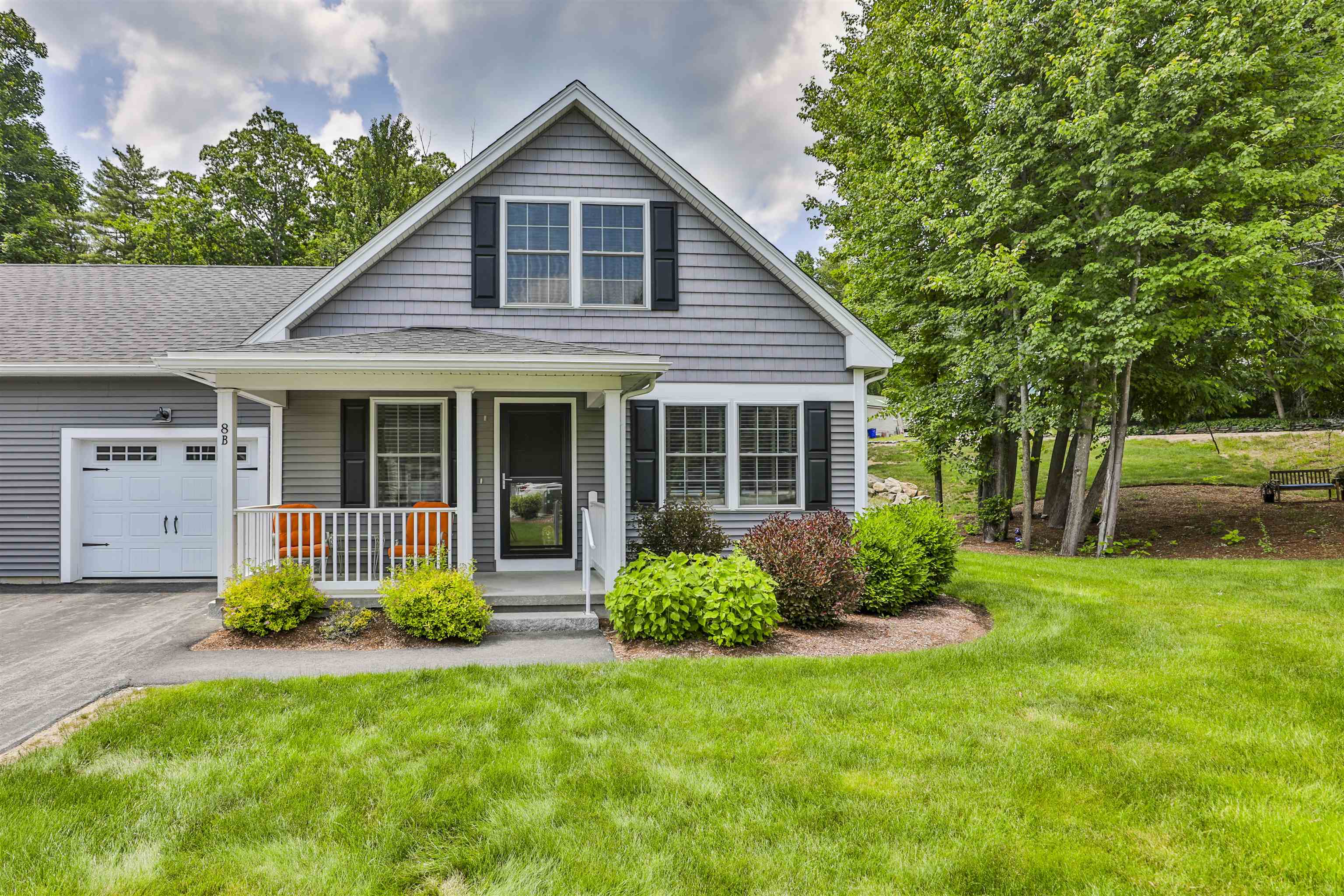8 Cedar Way, Unit B Goffstown, NH 03045 - Photo 2 of 35