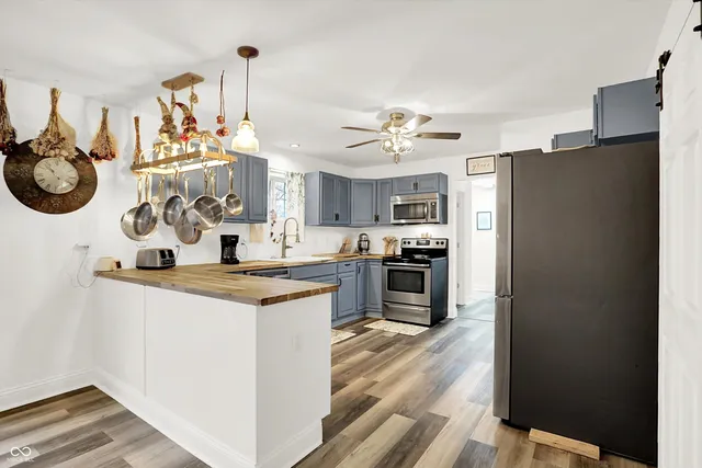 $399,900 | 285 Robb Hill Road, Martinsville, IN 46151