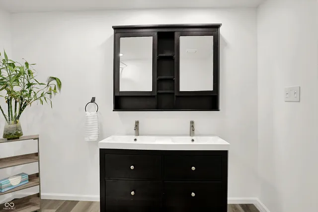 $399,900 | 285 Robb Hill Road, Martinsville, IN 46151