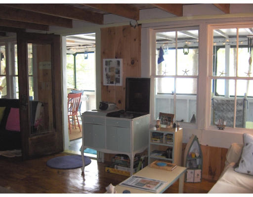 29 Farmhouse Road Chesterfield, MA 01012 - Photo 10 of 25