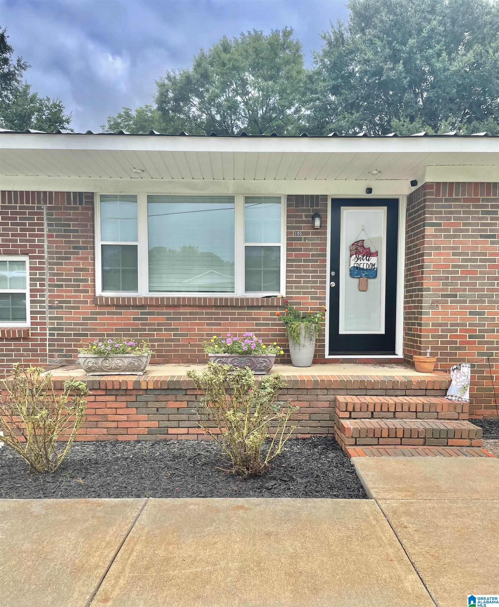 105 Ridgeview Road Talladega, AL 35160 - Photo 2 of 21