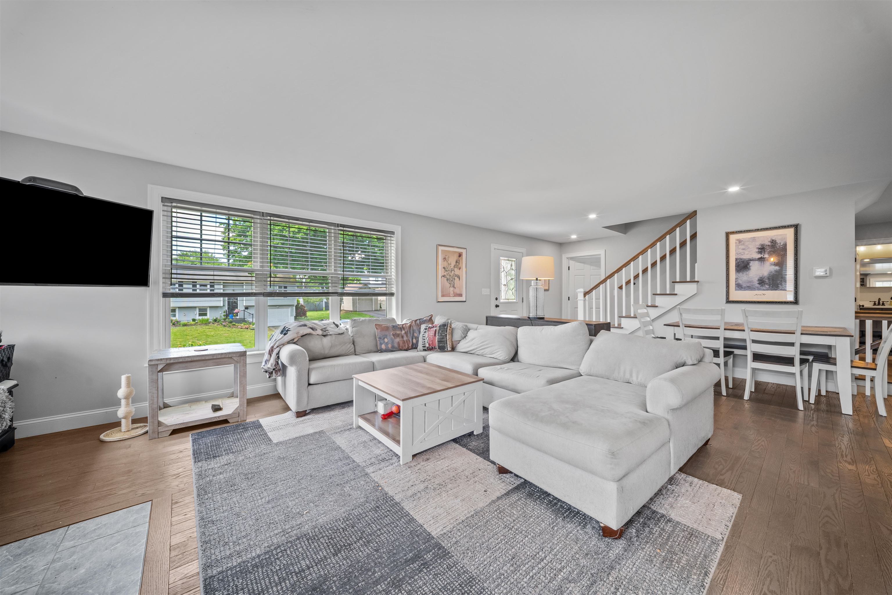 36 Ruby Road Portsmouth, NH 03801 - Photo 8 of 46 Gallery Image 8