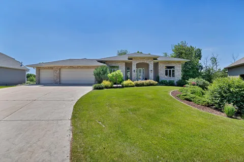 $1,200,000 | 2716 103rd Court Northeast, Blaine, MN 55449