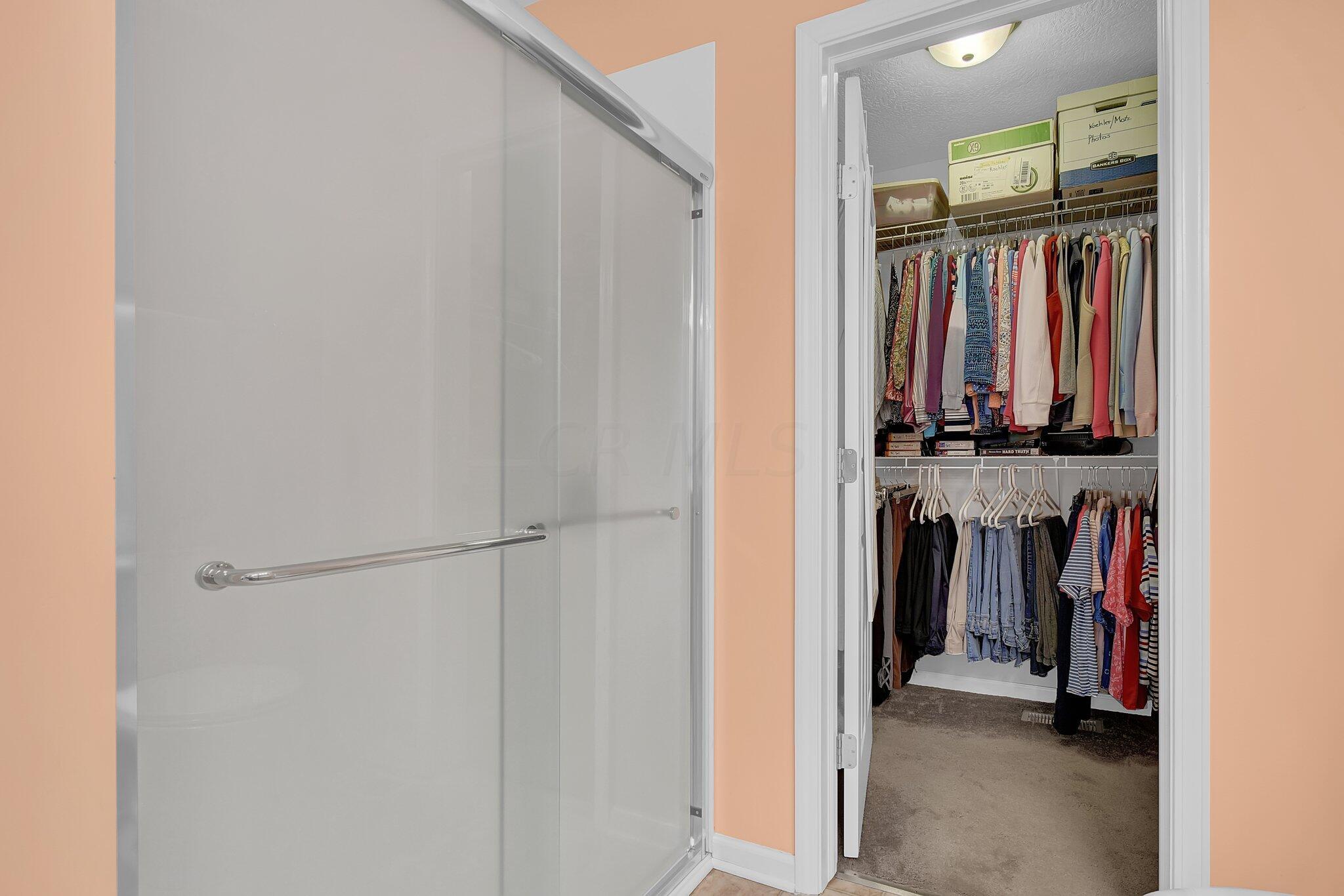 1197 Shagbark Road, Unit 20119 Columbus, OH 43230 - Photo 17 of 27 Full Bath