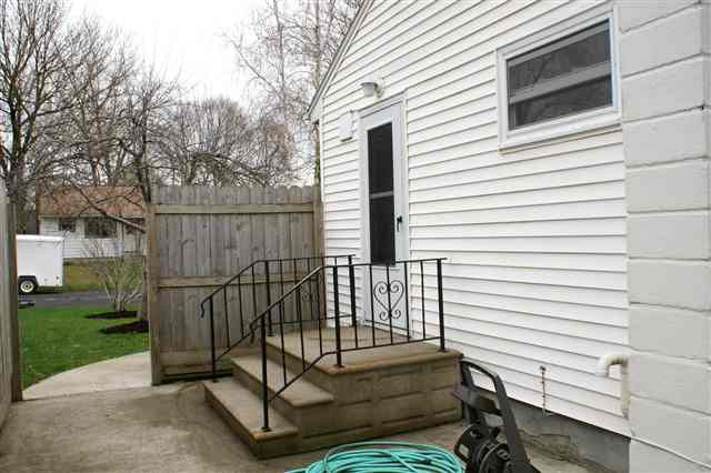 54 Southgate Road Colonie, NY 12211 - Photo 10 of 12 Photo 10