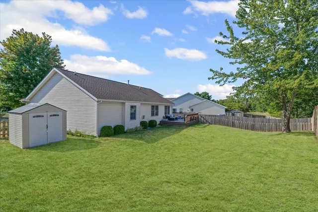 $285,000 | 106 Juniper Drive, Mahomet, IL 61853