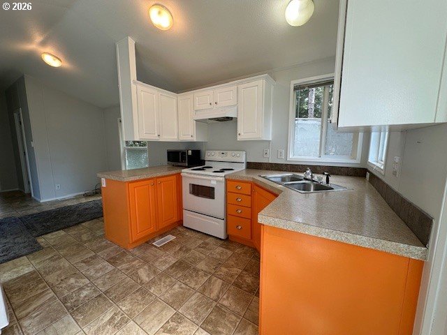 89510 Highway 101, Unit 16 Florence, OR 97439 - Photo 2 of 22