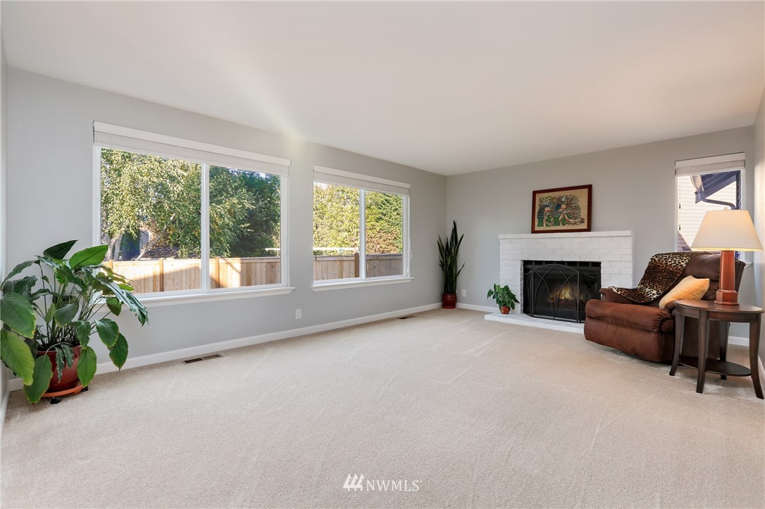 857 Goat Trail Loop Road Mukilteo, WA 98275 - Photo 7 of 24 Gallery Image 7