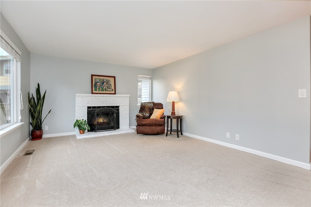 857 Goat Trail Loop Road Mukilteo, WA 98275 - Photo 8 of 24 Gallery Image 8