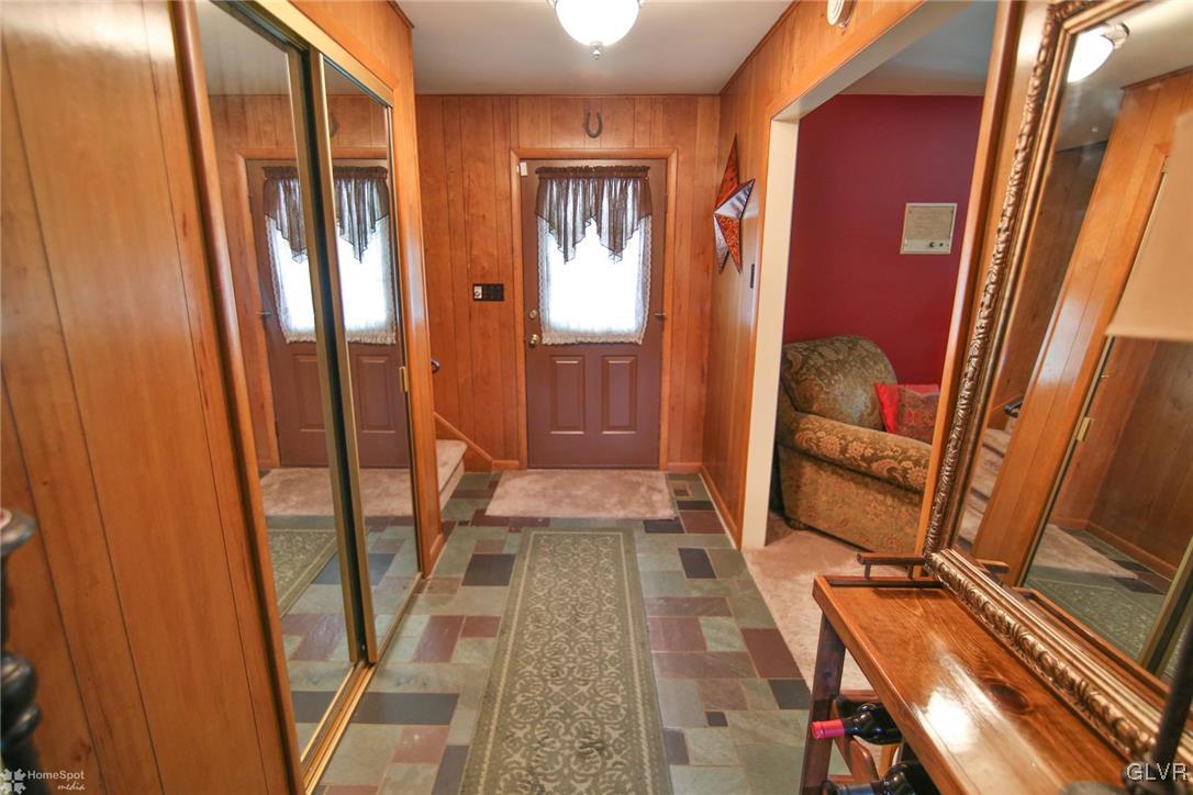 1215 Stark Road Bethlehem, PA 18017 - Photo 5 of 36 Gallery Image 5