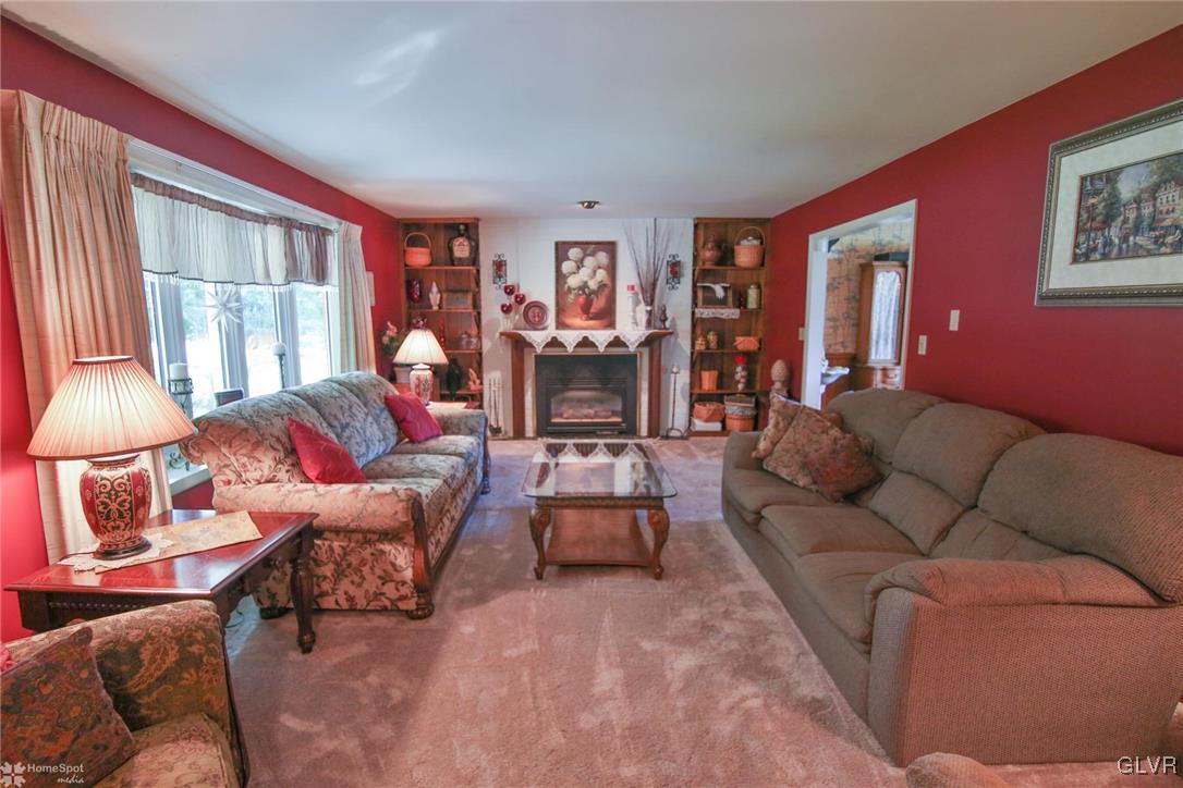 1215 Stark Road Bethlehem, PA 18017 - Photo 6 of 36 Gallery Image 6
