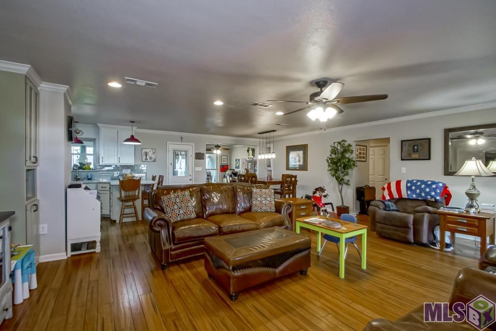 20354 Plank Road Zachary, LA 70791 - Photo 11 of 29