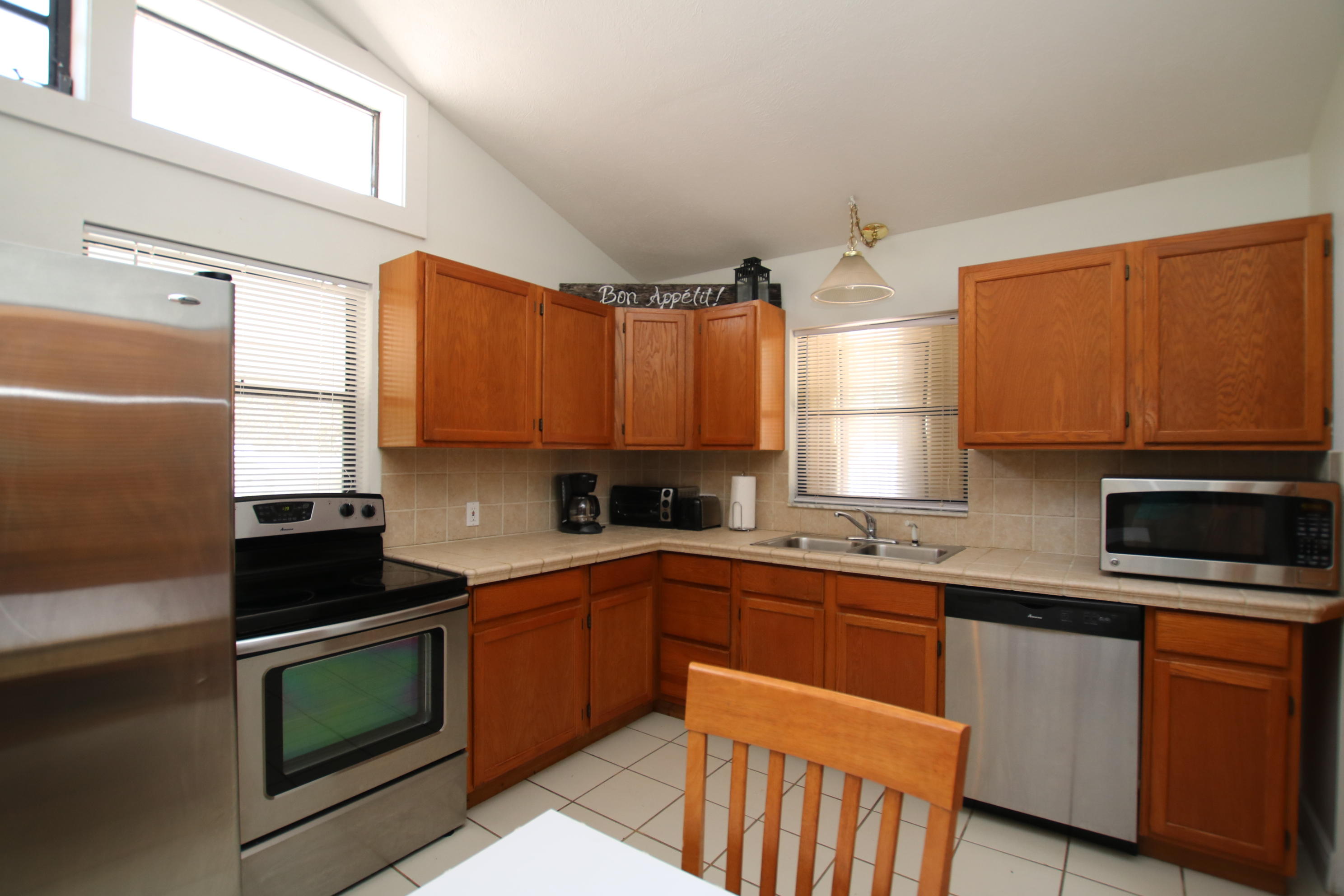 1014 Gibraltar Road Key Largo, FL 33037 - Photo 15 of 47 virtual-tour-208102-15
