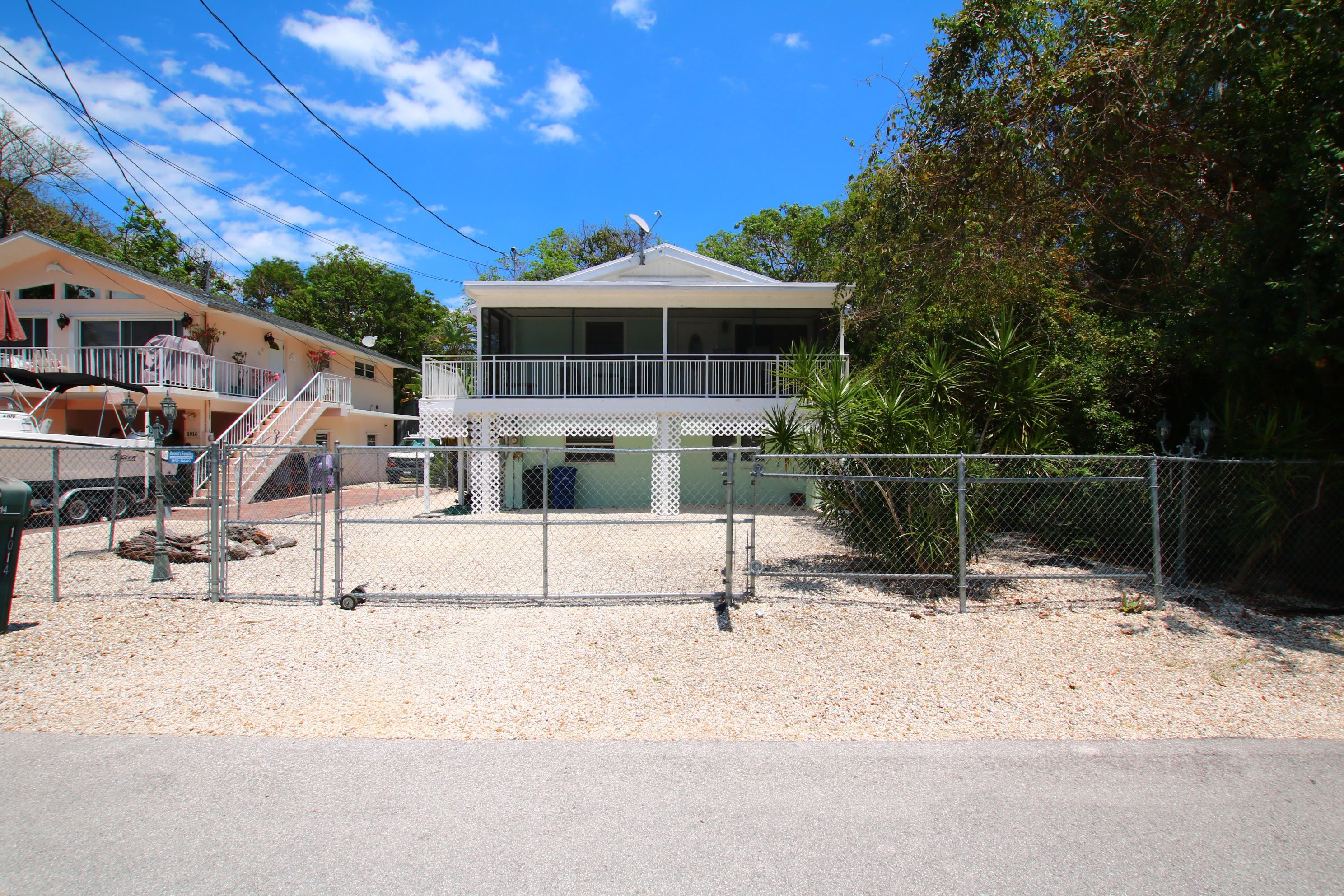 1014 Gibraltar Road Key Largo, FL 33037 - Photo 3 of 47 virtual-tour-208102-01
