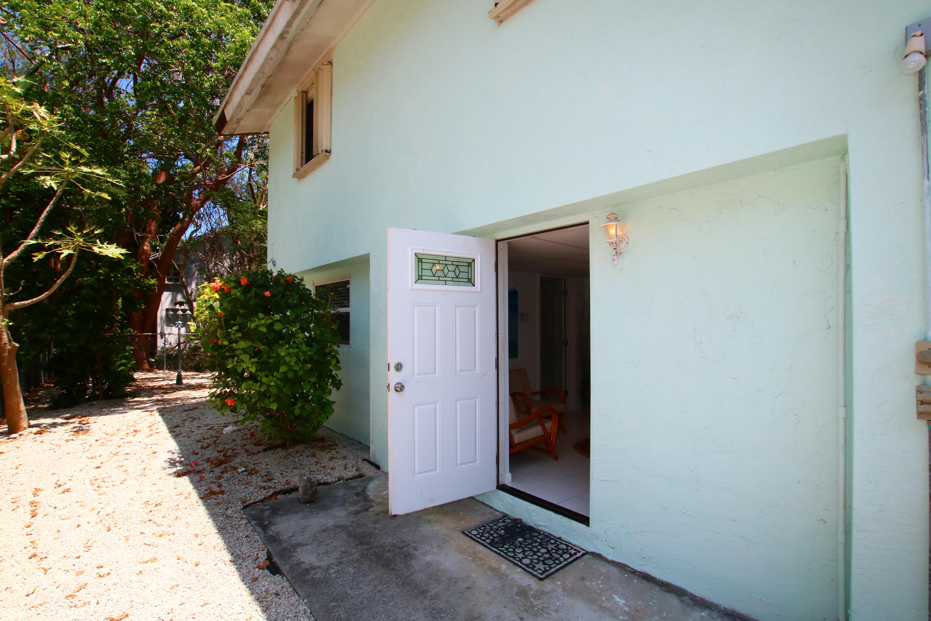 1014 Gibraltar Road Key Largo, FL 33037 - Photo 28 of 47 virtual-tour-208102-28