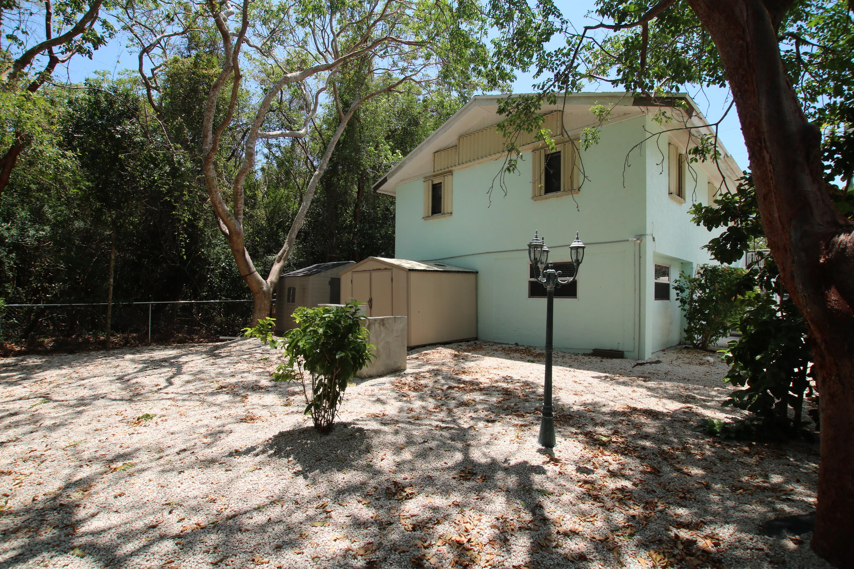 1014 Gibraltar Road Key Largo, FL 33037 - Photo 5 of 47 virtual-tour-208102-05