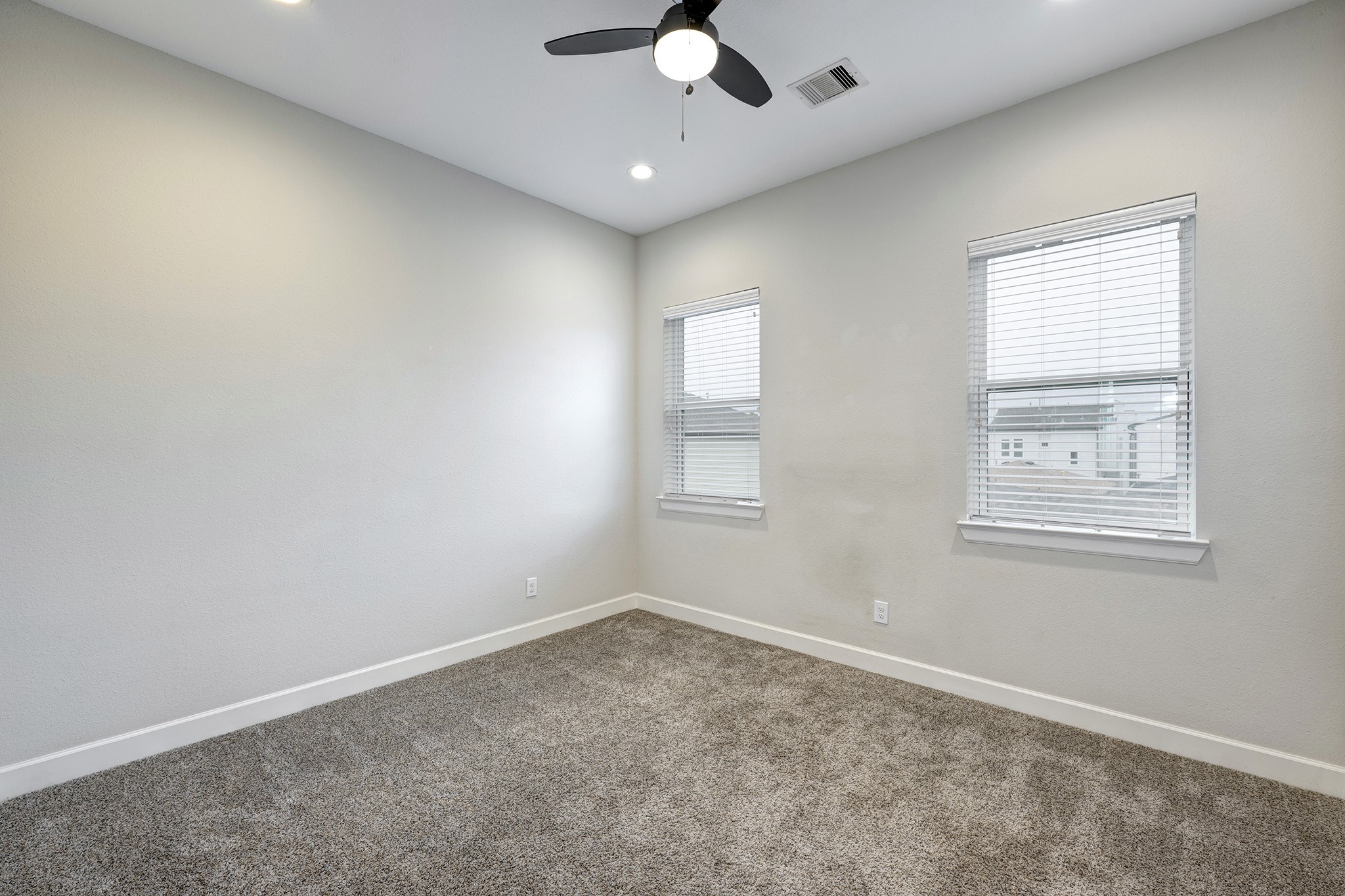 5932 Petty Street, Unit B Houston, TX 77007 - Photo 15 of 19