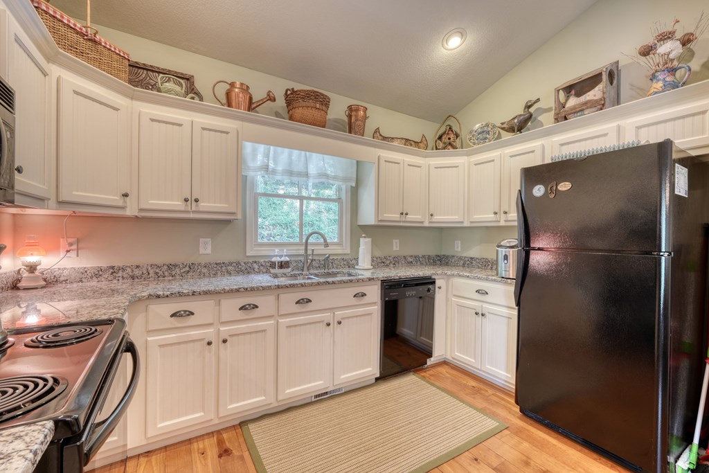 105 Evergreen Road Hiawassee, GA 30546 - Photo 13 of 53