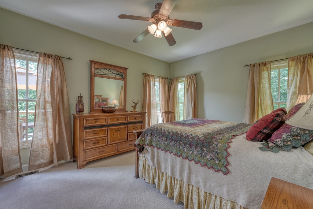 105 Evergreen Road Hiawassee, GA 30546 - Photo 18 of 53