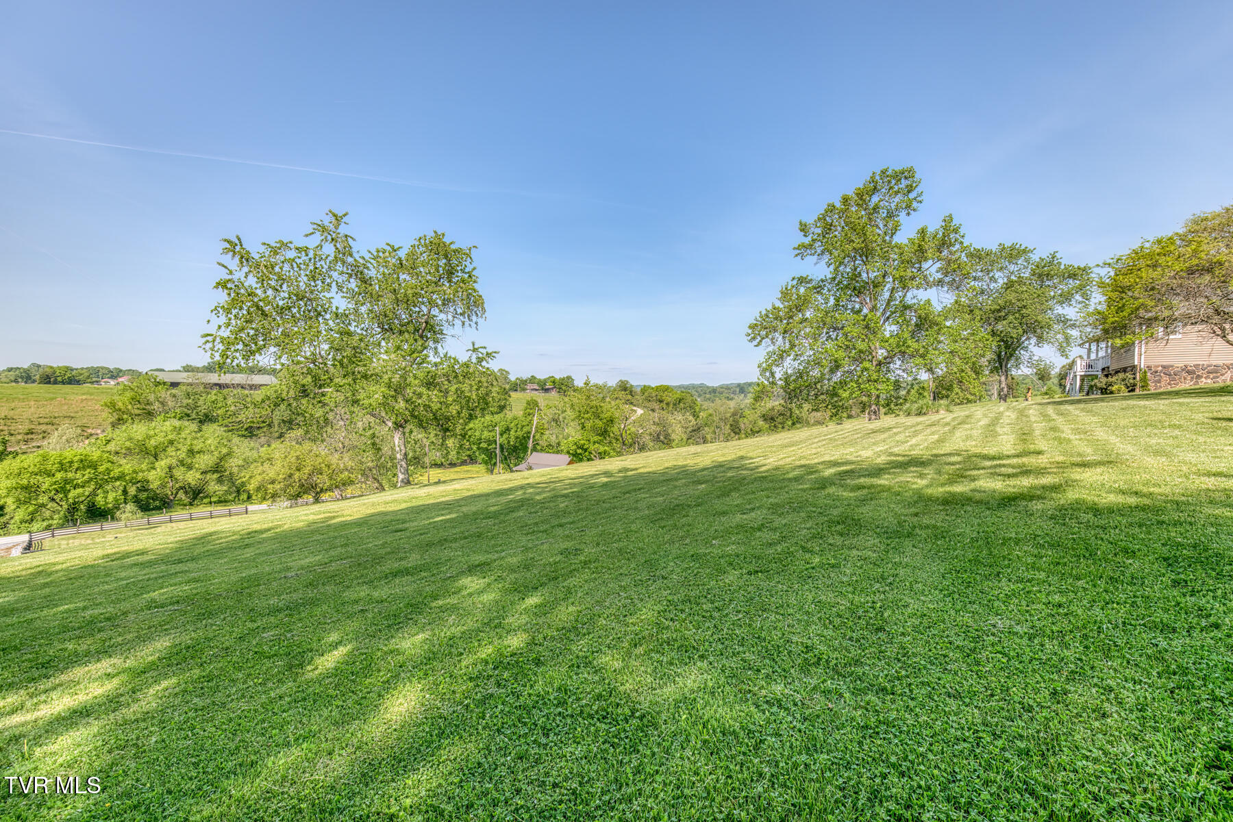 190 Lyons Road Church Hill, TN 37642 - Photo 76 of 105 190 Lyons Rd-76