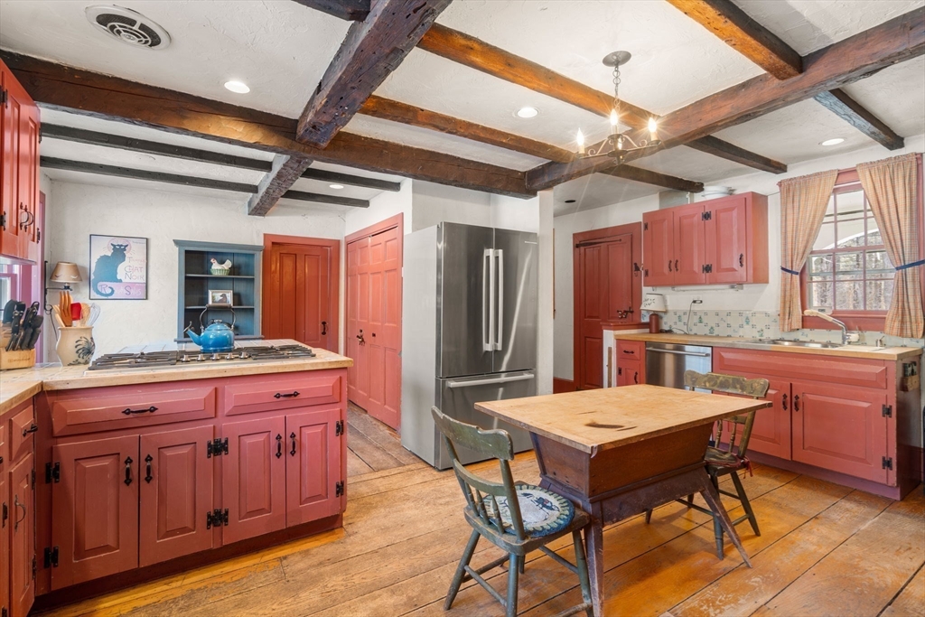 63 Sudbury Road Weston, MA 02493 - Photo 15 of 27