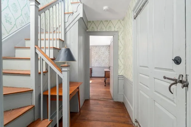 $2,400,000 | 63 Sudbury Road, Weston, MA 02493