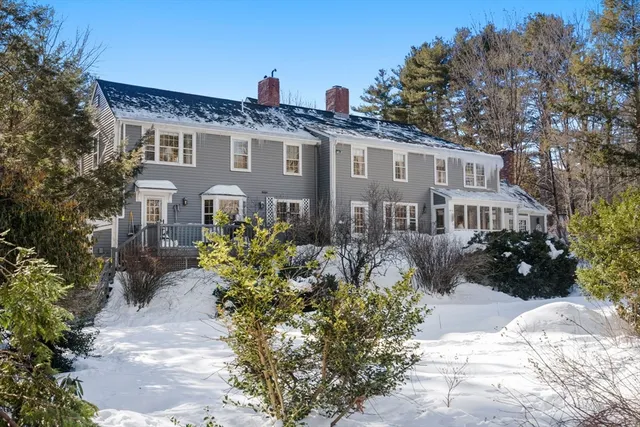 $2,400,000 | 63 Sudbury Road, Weston, MA 02493