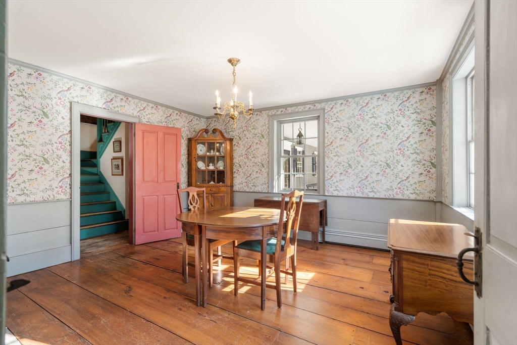 63 Sudbury Road Weston, MA 02493 - Photo 6 of 27