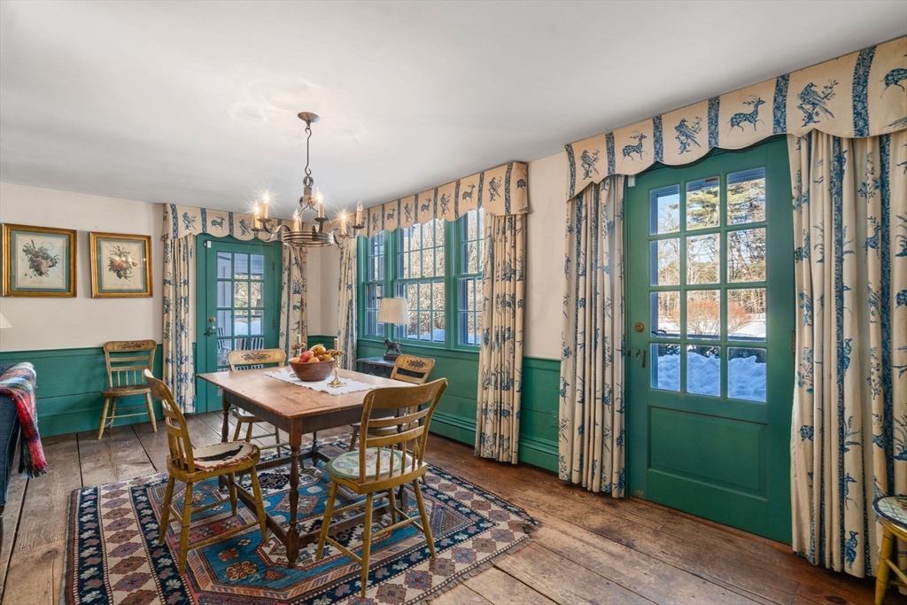 63 Sudbury Road Weston, MA 02493 - Photo 9 of 27