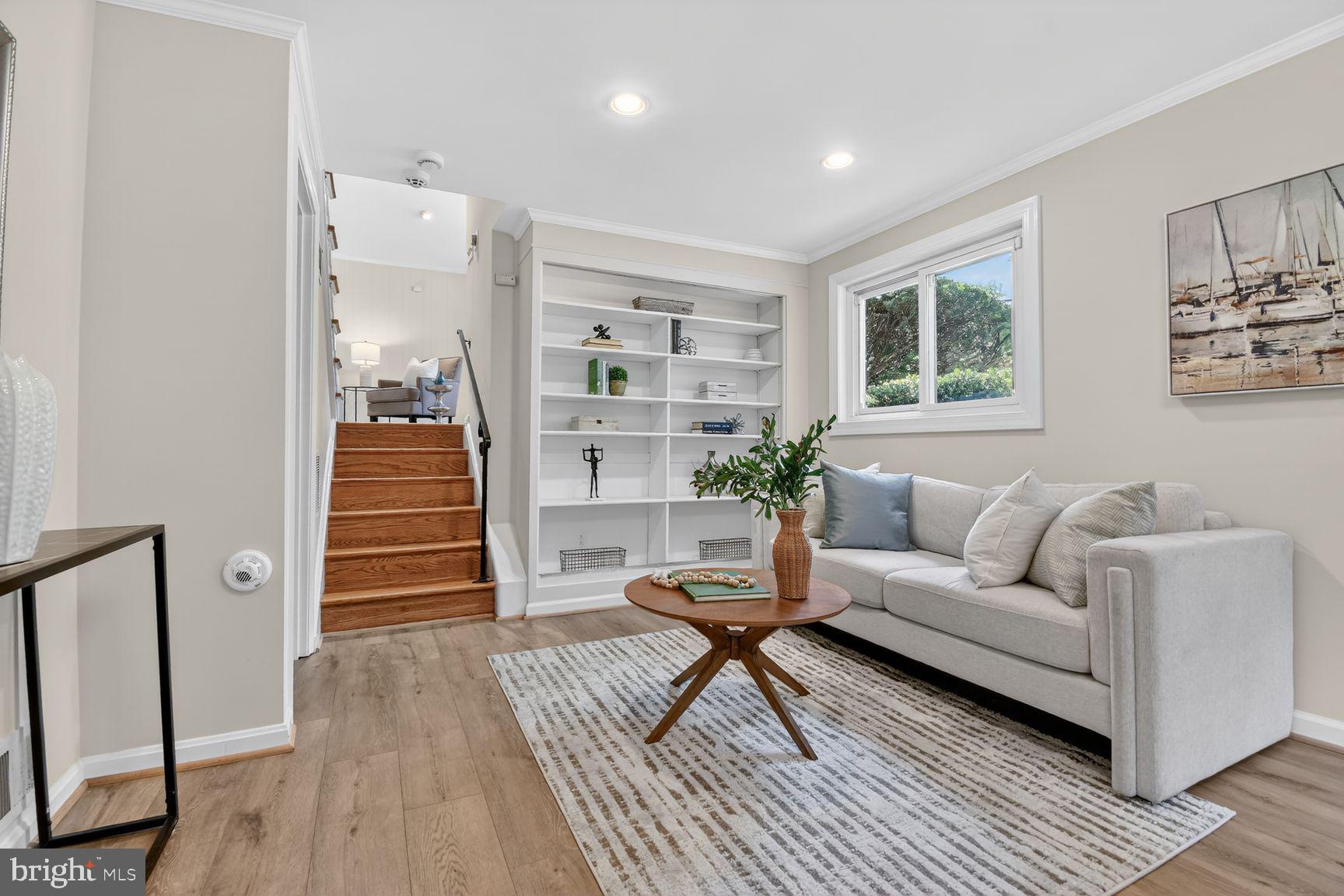 4401 Ferrara Drive Silver Spring, MD 20906 - Photo 5 of 36
