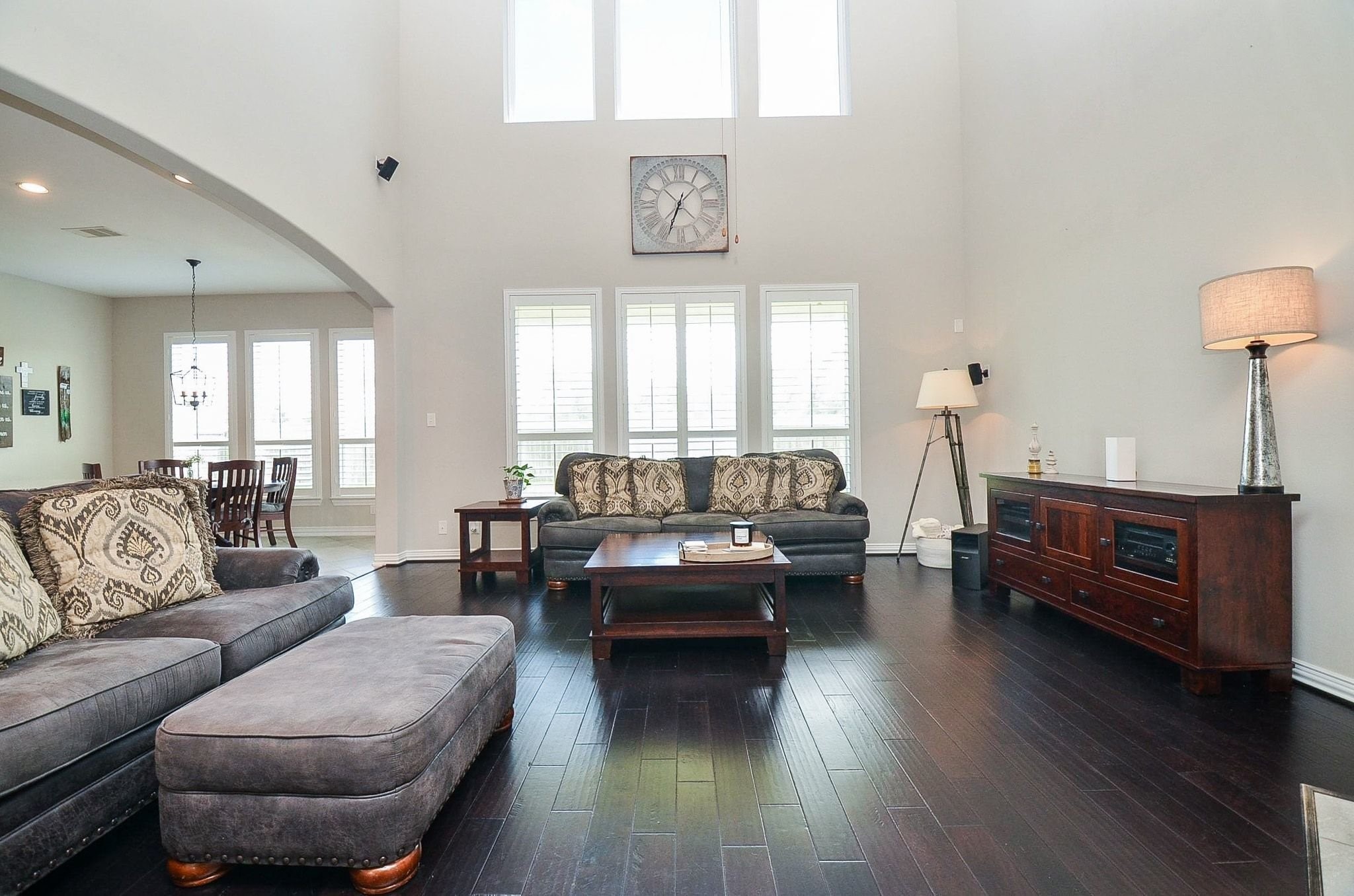 2714 Topaz Cove Lane Rosharon, TX 77583 - Photo 44 of 50 a living room with furniture and a wooden floor